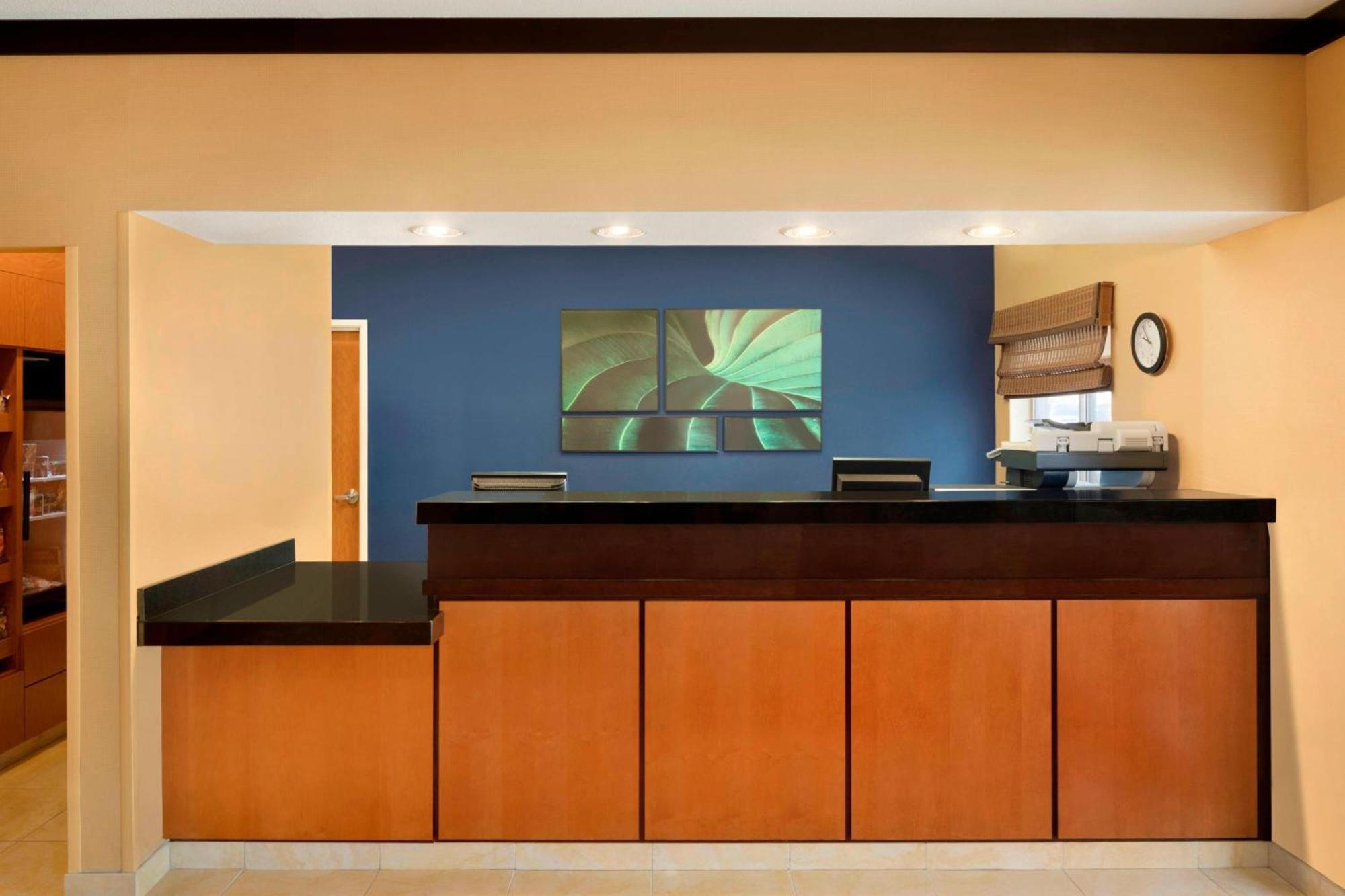 Fairfield Inn & Suites By Marriott Champaign Exteriör bild