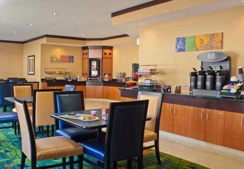 Fairfield Inn & Suites By Marriott Champaign Exteriör bild